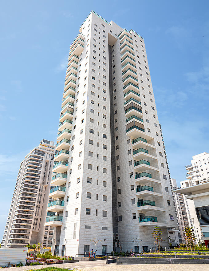 Netanel Towers - boulevard Holon